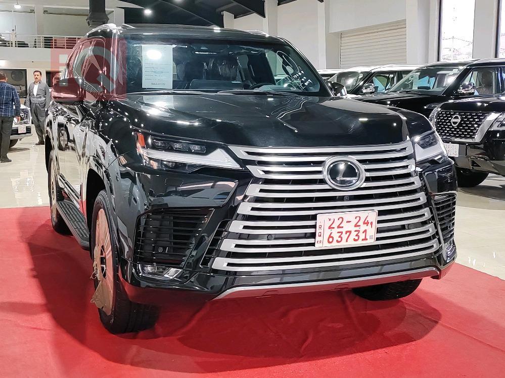 Lexus LX